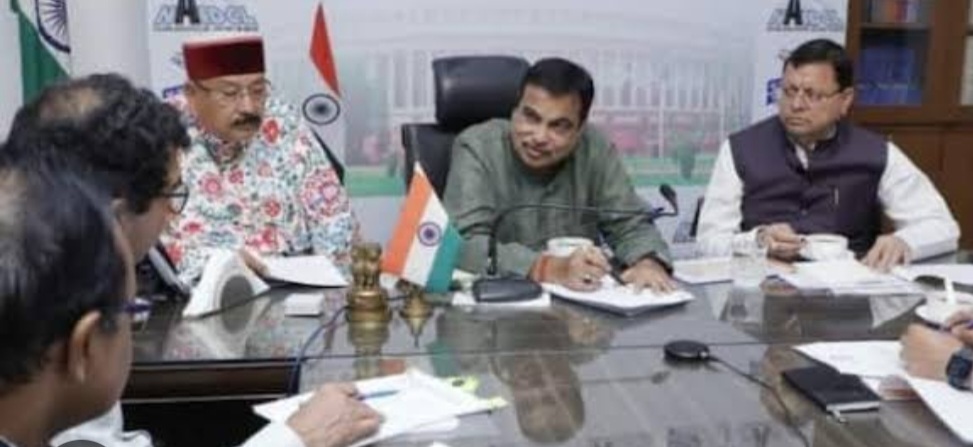 CM Dhami calls on Union Minister Nitin Gadkari, seeks approval for several projects including Rs 250 crore under CRIF