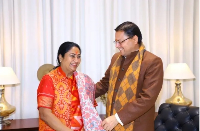 CM Dhami congratulates newly elected CM Rekha Gupta