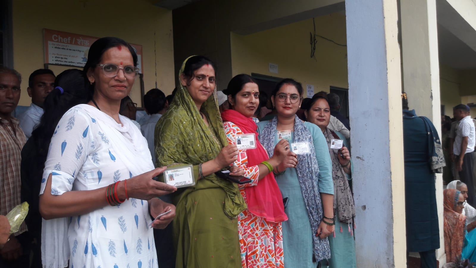 Three-Tier Panchayat Elections 2025: Peaceful Voting in Second Phase, Voters Showed Enthusiasm