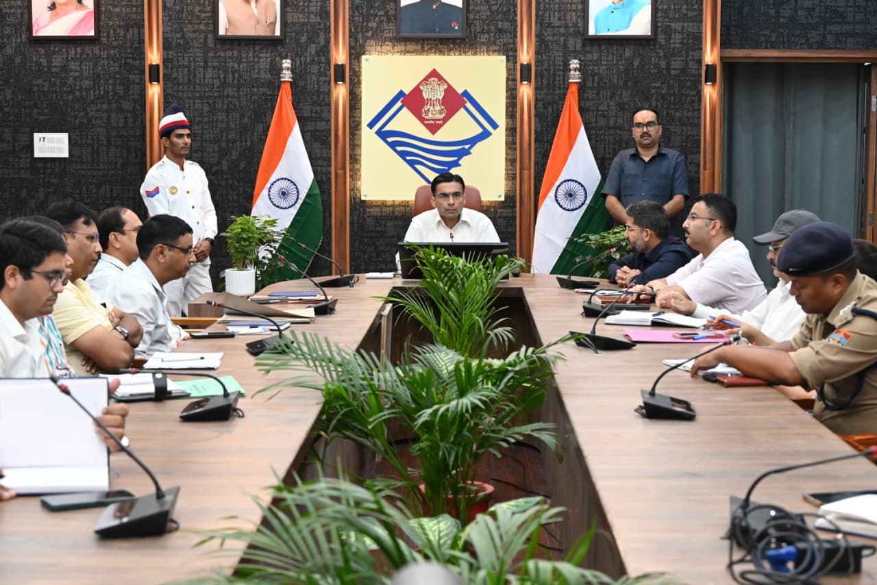 Dehradun District Administration on Alert After Bird Flu Confirmed in Uttar Pradesh