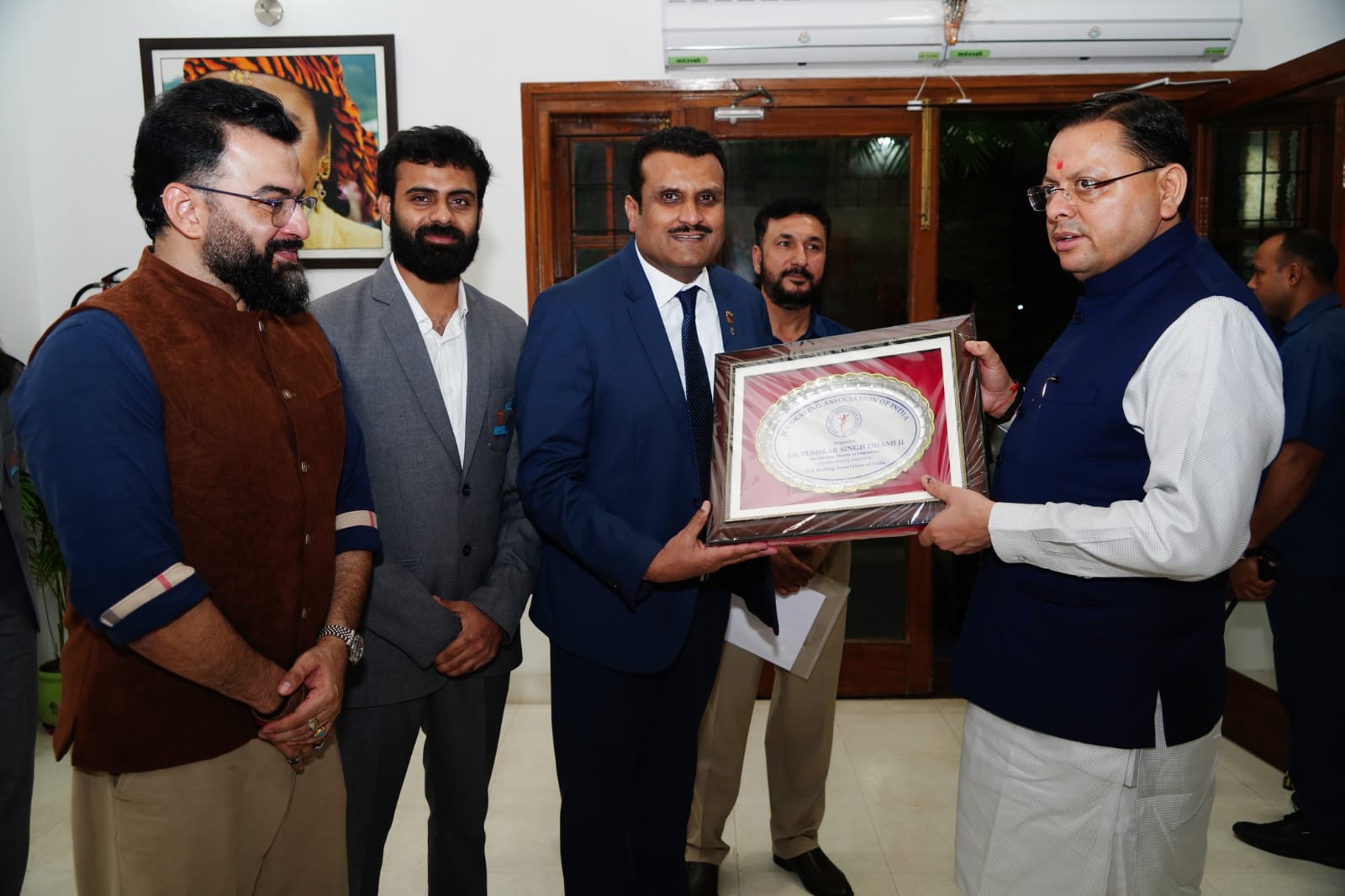 Delegation of Ice Skating Association calls on CM Dhami