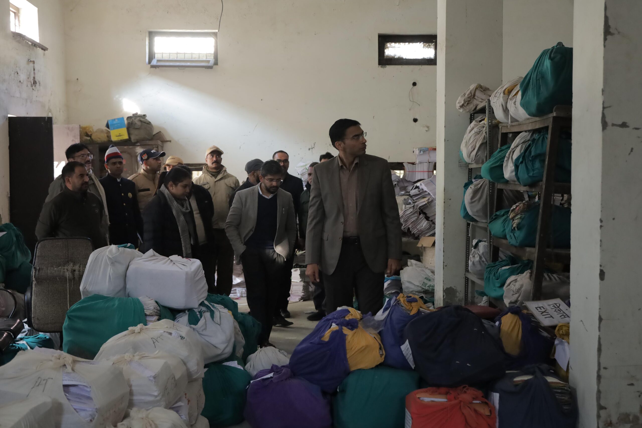 Dehradun DM Orders FIR in Fake Land Registry Case; Crackdown on Builders and Land Mafia