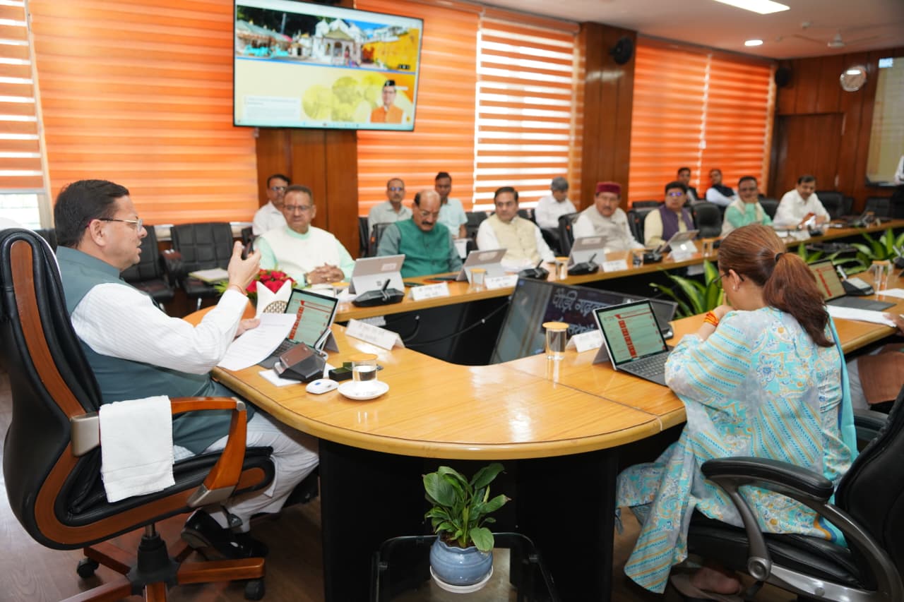 Dhami Cabinet Announces No Vehicle Day and New EV Policy in Uttarakhand
