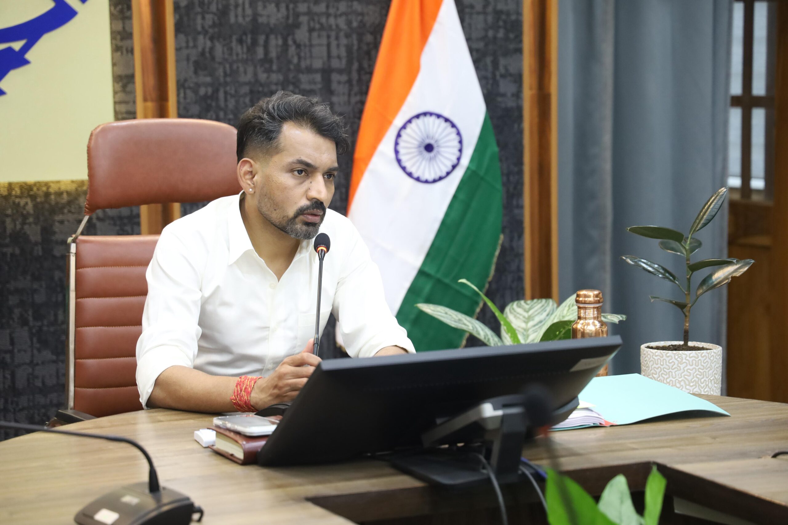 Dehradun DM Cracks Down on Delays, Agencies Face Heavy Penalties for Missing Deadlines