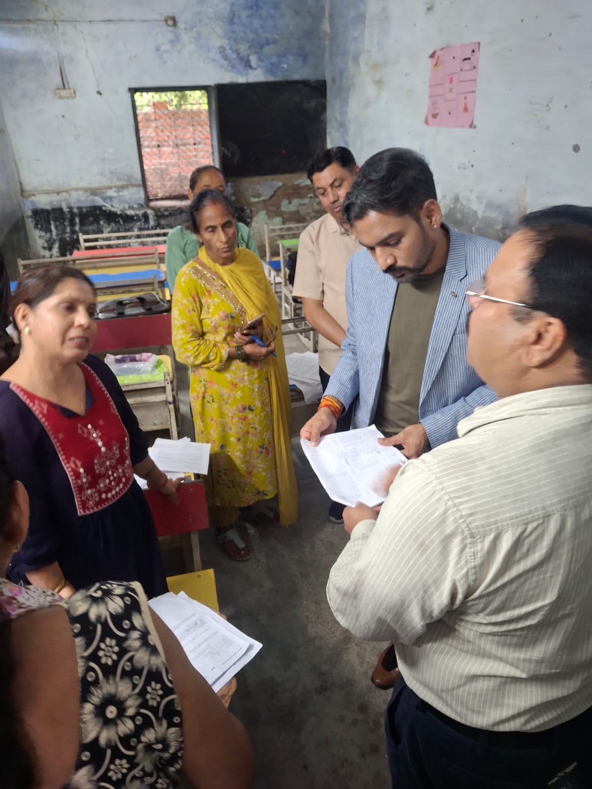 Sahaspur SIR Drive: DM Ashish Chauhan Reviews Polling Booths, Ensures No Eligible Voter Is Left Out