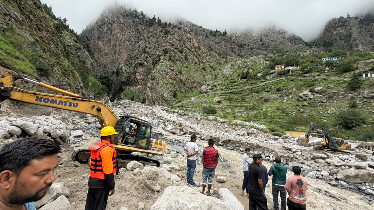 CM Dhami Closely Monitors Tamak Nala Disaster, Orders Fast Relief, Rescue and Connectivity Restoration