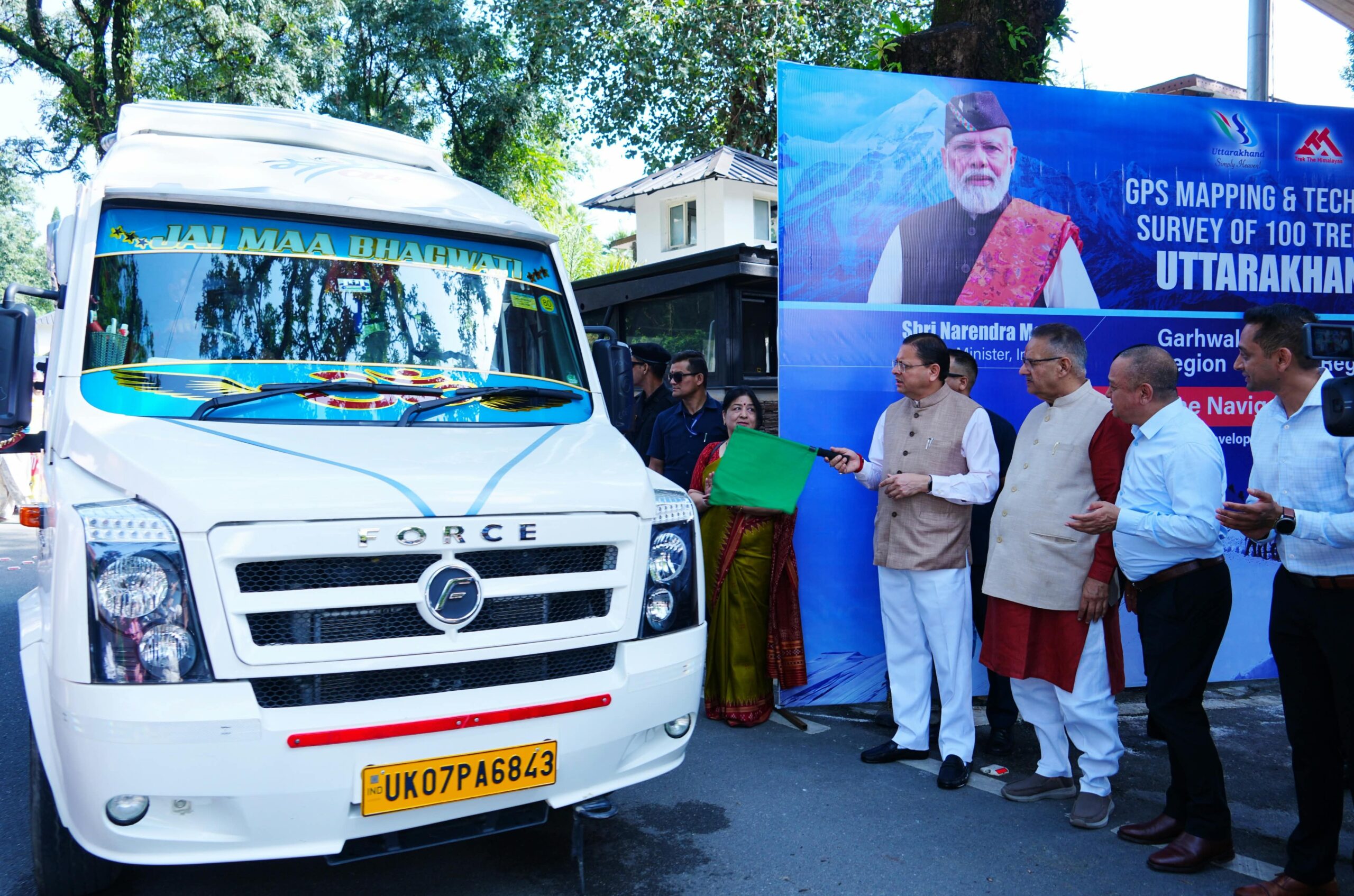 Uttarakhand to Map 100 Major Trekking Routes Using GPS/GIS, CM Dhami Flags Off Survey Team