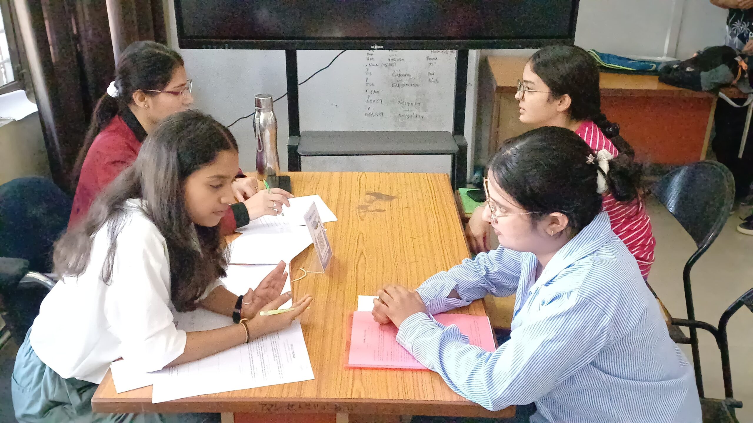 Dehradun Employment Fair: 200+ Youths Selected, 19 Get Dubai Job Opportunities