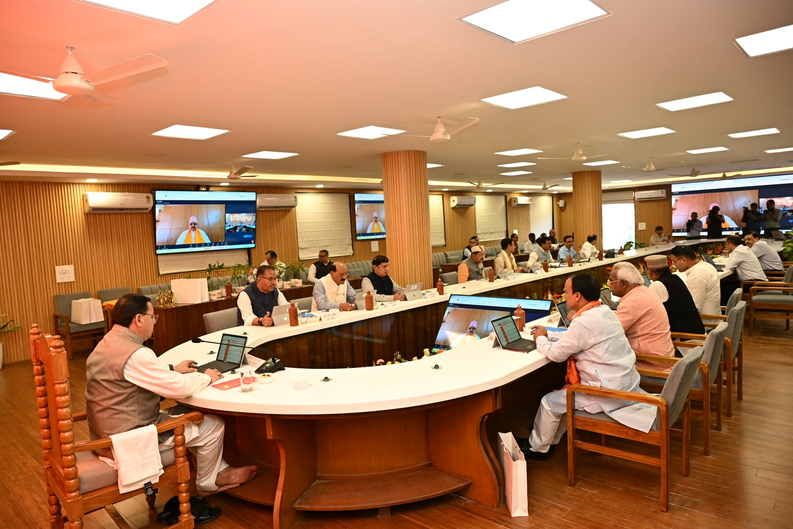 Uttarakhand Cabinet Decisions: 13 Key Approvals on Agniveers, Housing and Child Bravery Awards