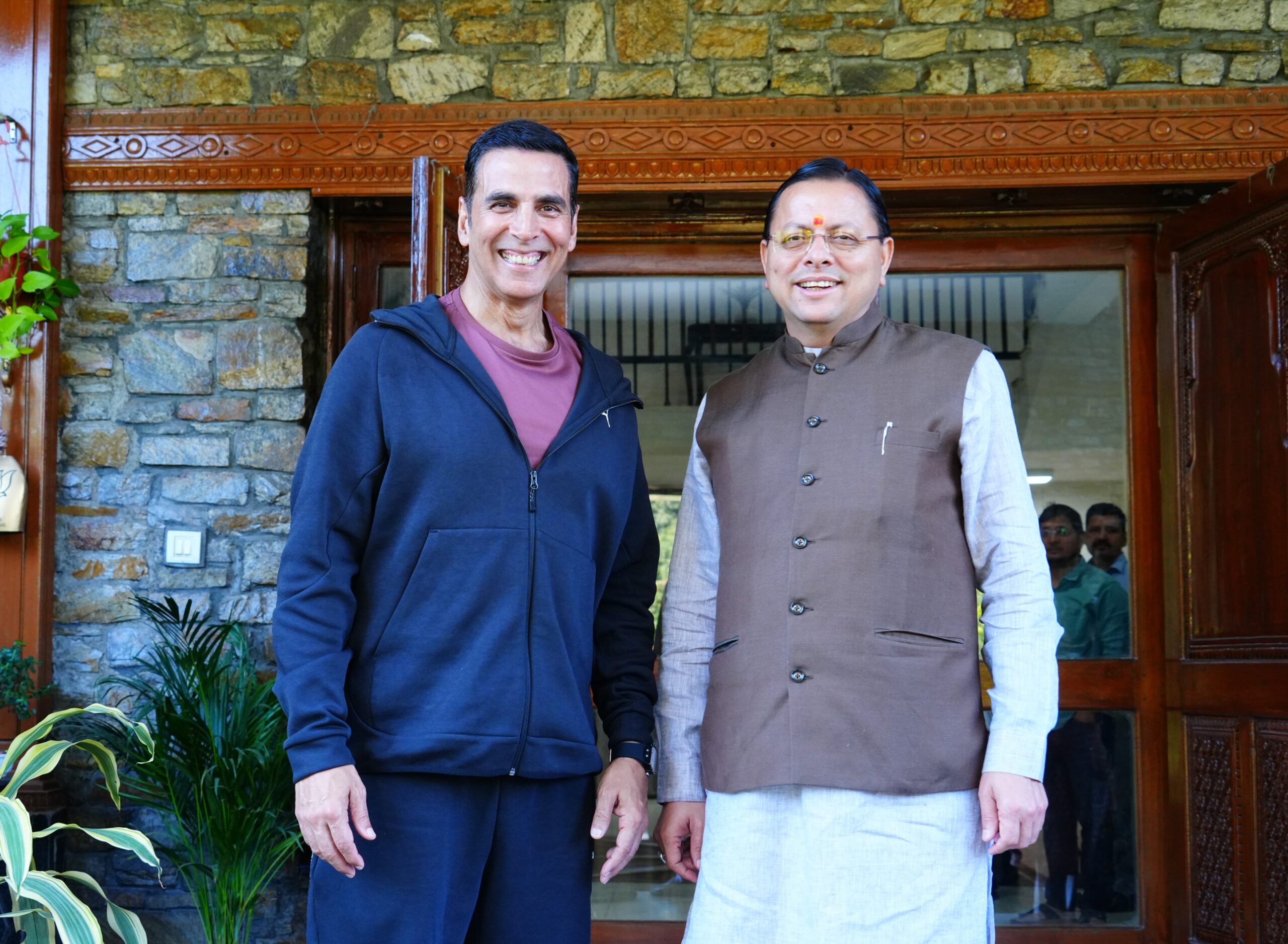 Akshay Kumar Meets Uttarakhand CM Dhami to Discuss Film Policy and Shooting Opportunities